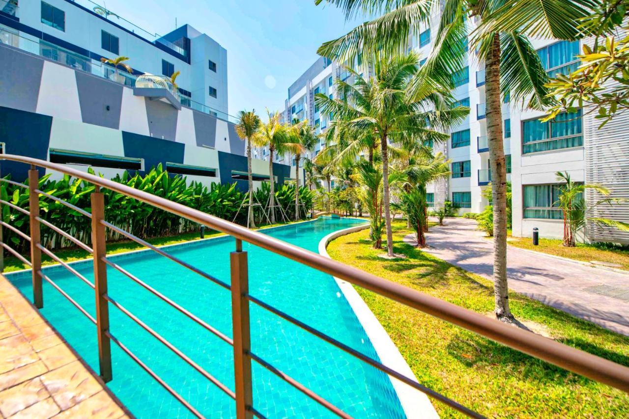 Arcadia Beach Resort Pattaya Exterior foto