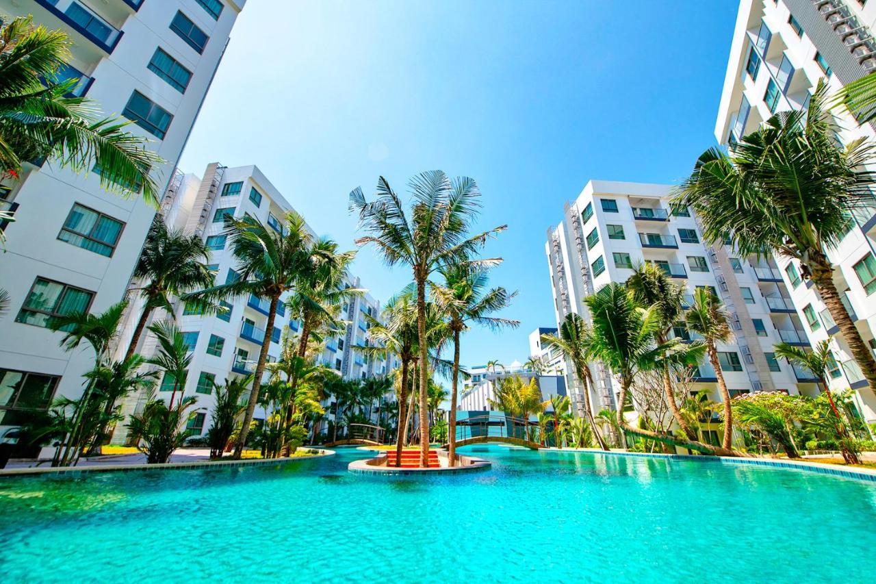 Arcadia Beach Resort Pattaya Exterior foto