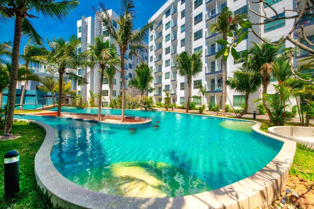 Arcadia Beach Resort Pattaya Exterior foto