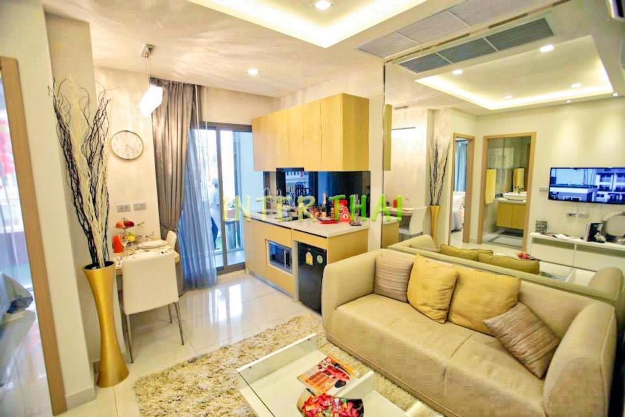 Arcadia Beach Resort Pattaya Exterior foto